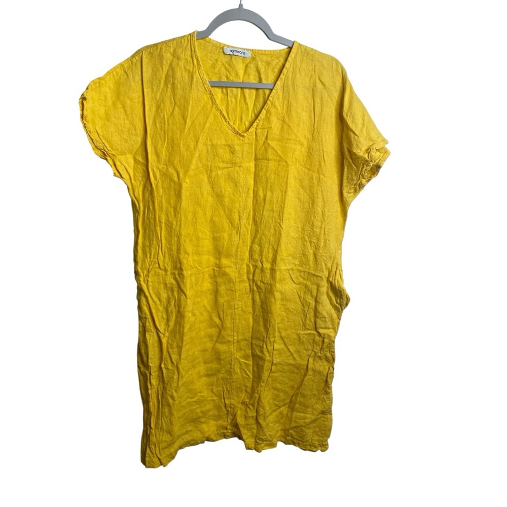 Normcore. Yellow V-Neck Mini Dress